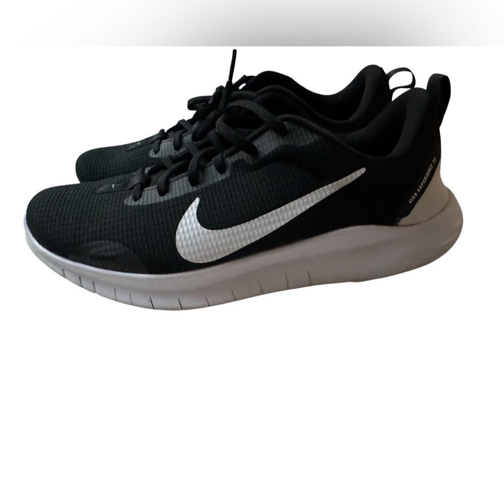 Nike Flex Experience Run 12